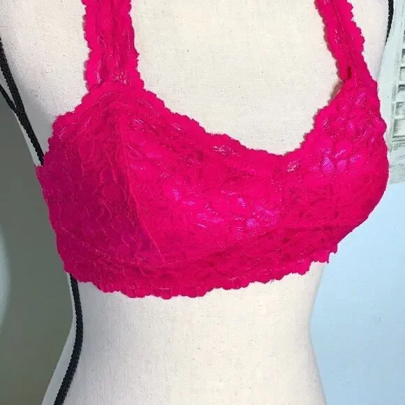 NWOT Sexy Bright Pink Lace Bralette - Picture 8 of 10